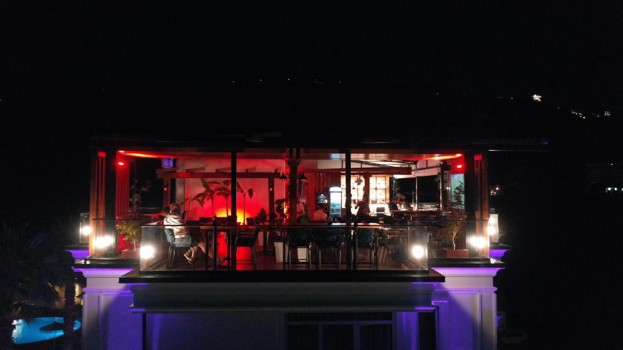 Nia Boutique Hotel By Rapo'S Resort ヒマラ エクステリア 写真